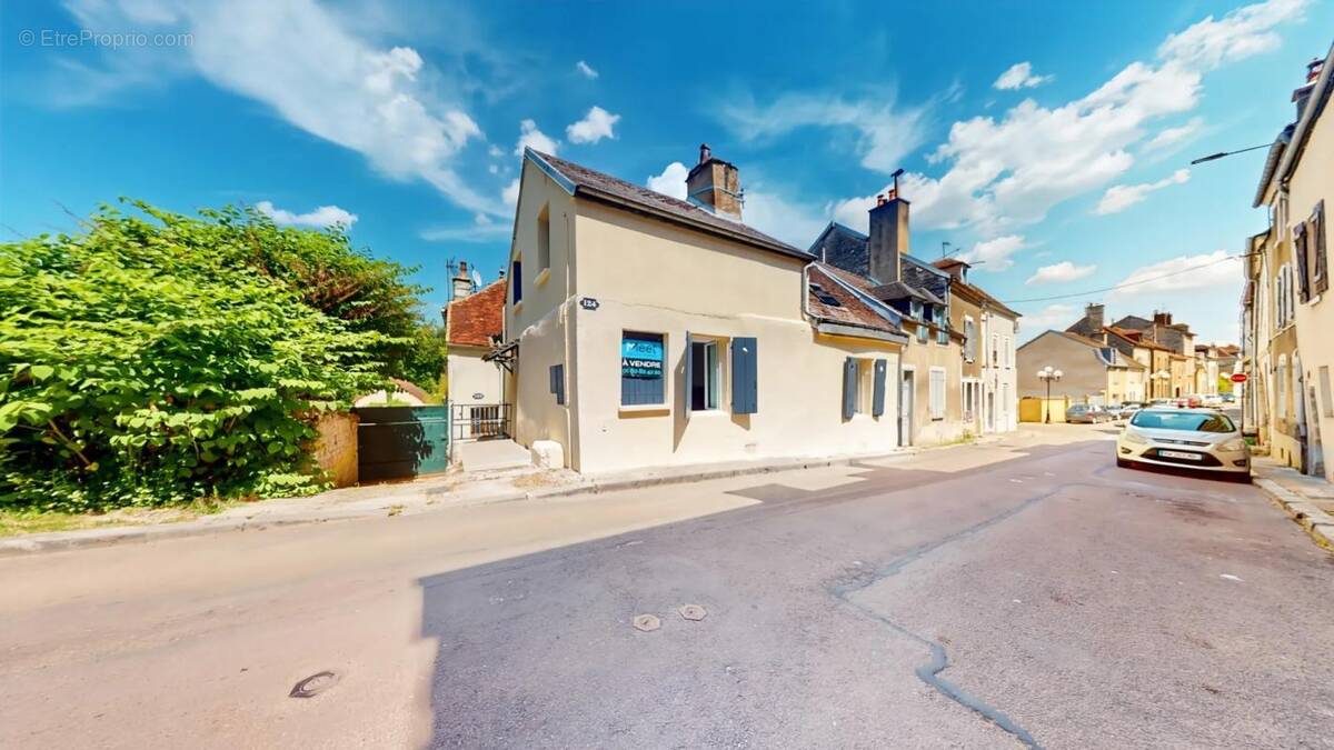 Maison à TONNERRE