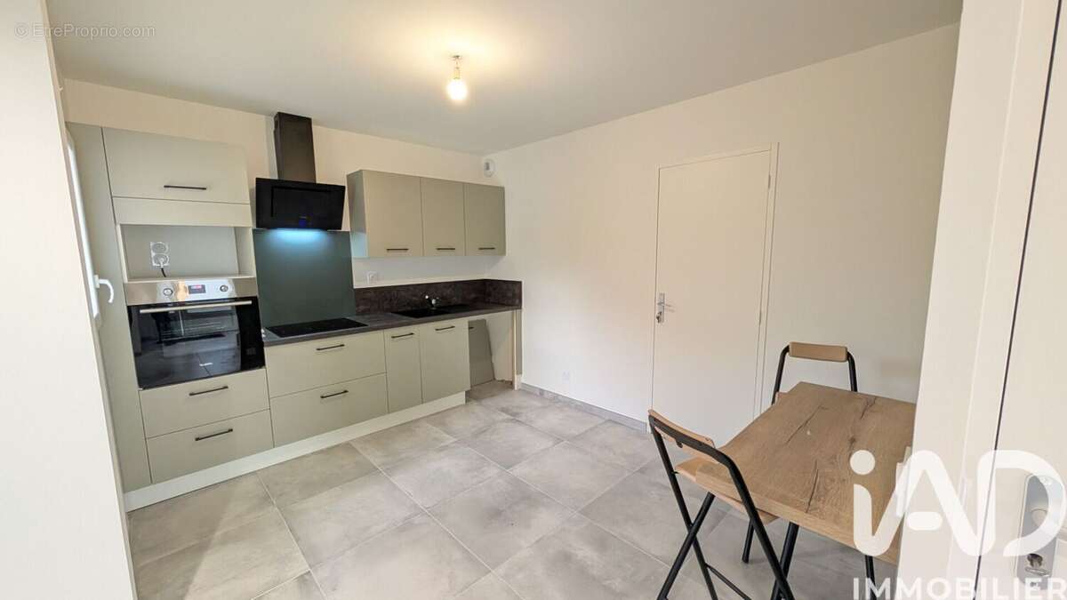 Photo 6 - Maison à MONTENDRE