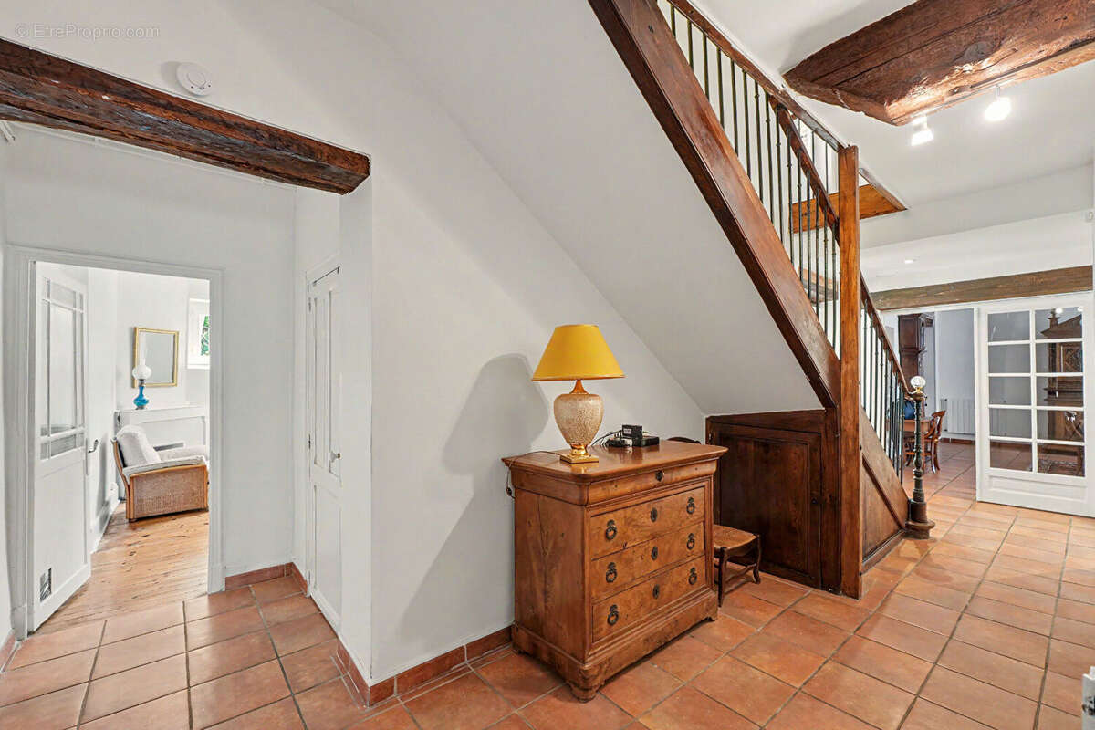 Maison Blagnac 9 pièces 211 m2 - photo 5