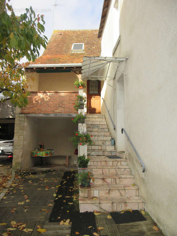 Maison à ARGENTON-SUR-CREUSE