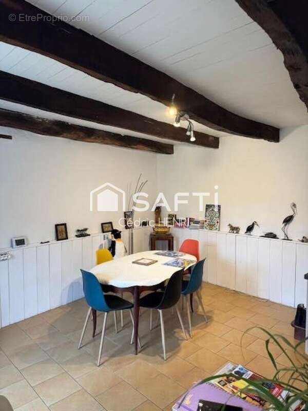 Photo 4 - Maison à CHATEAUNEUF-DU-FAOU