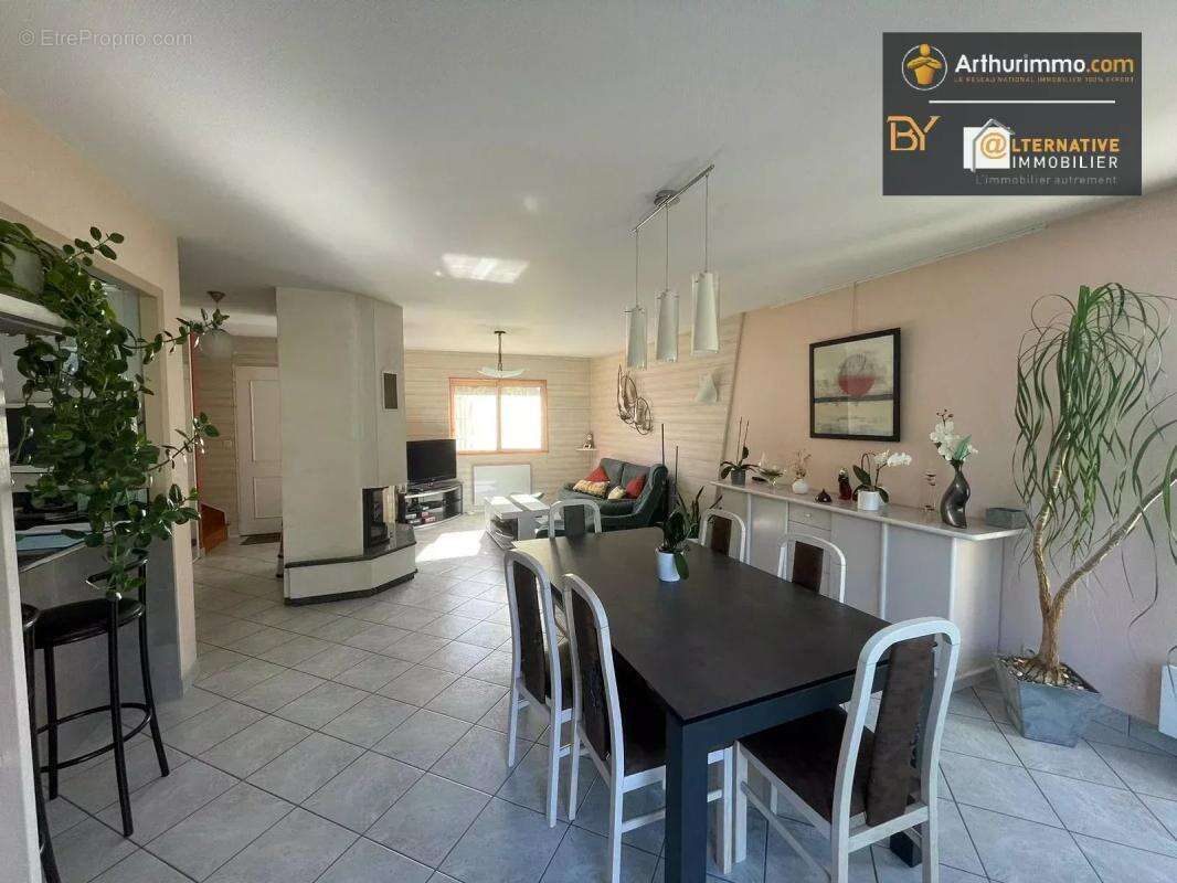 Maison à LA GUERCHE-DE-BRETAGNE