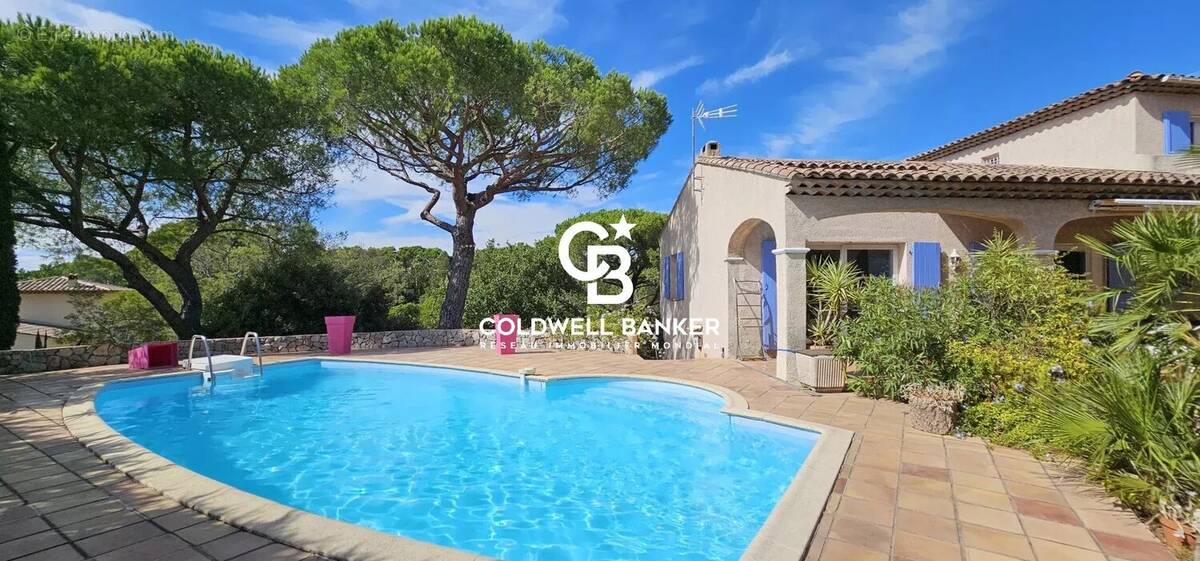 Maison à FREJUS