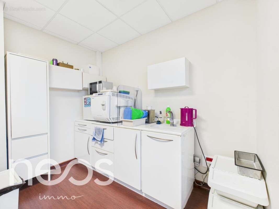 Commerce à NUITS-SAINT-GEORGES