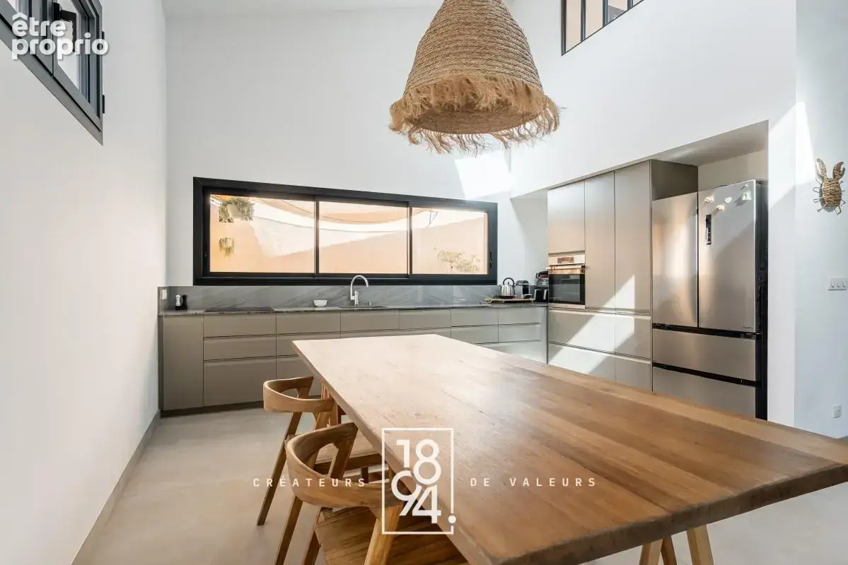 Maison de Ville - 116 m2 - Terrasse - Rénové - Coup de cœur - photo 5