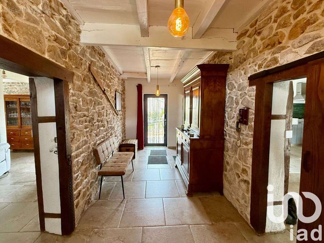 Photo 7 - Maison à AVAILLES-LIMOUZINE