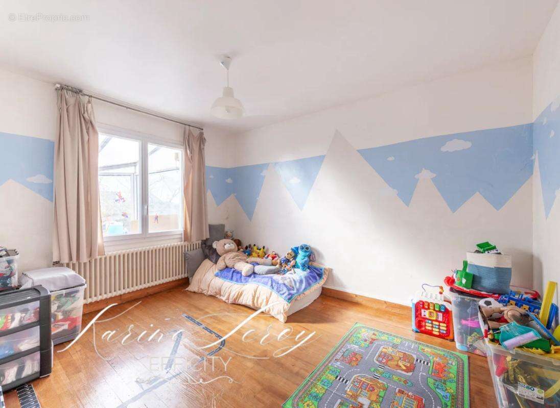 Maison 93 m² à Boissy-Fresnoy  - photo 5