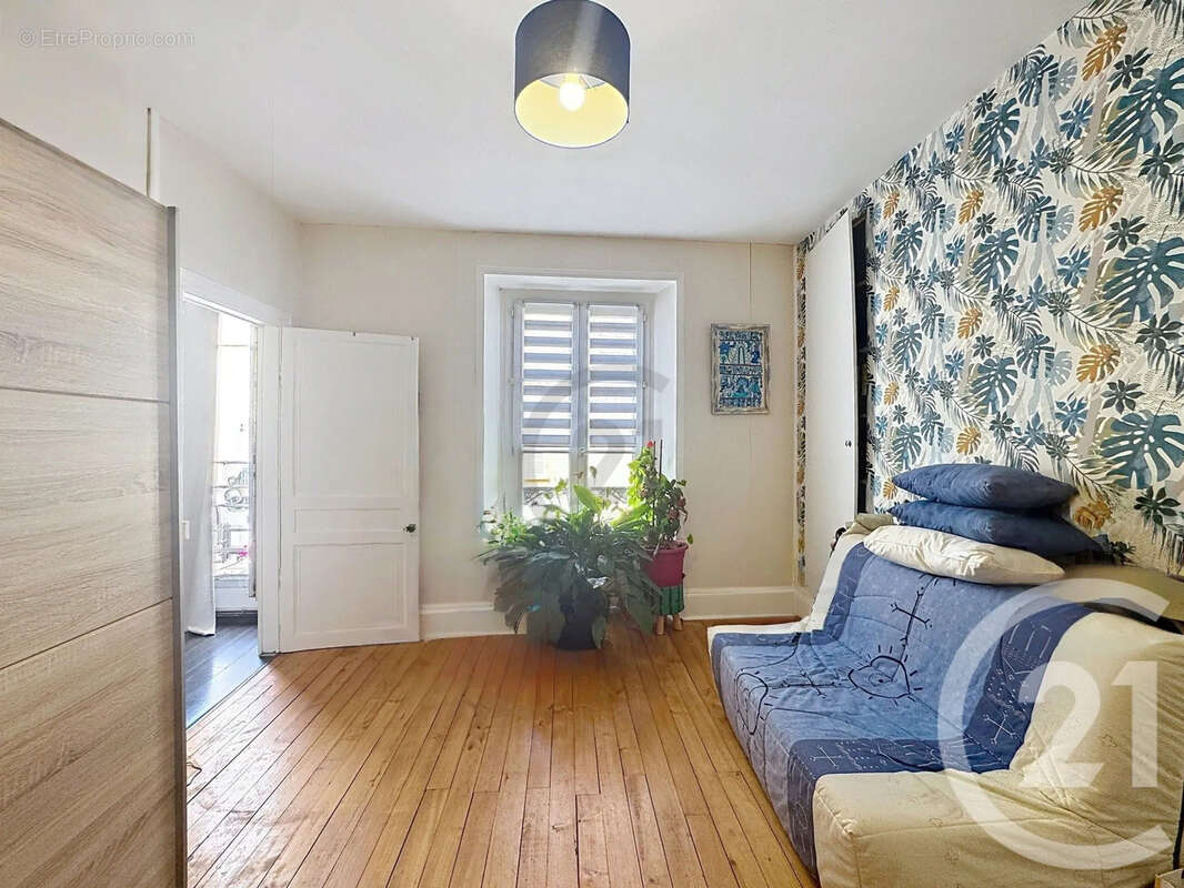 Appartement 90 m² à Nangis  - photo 6