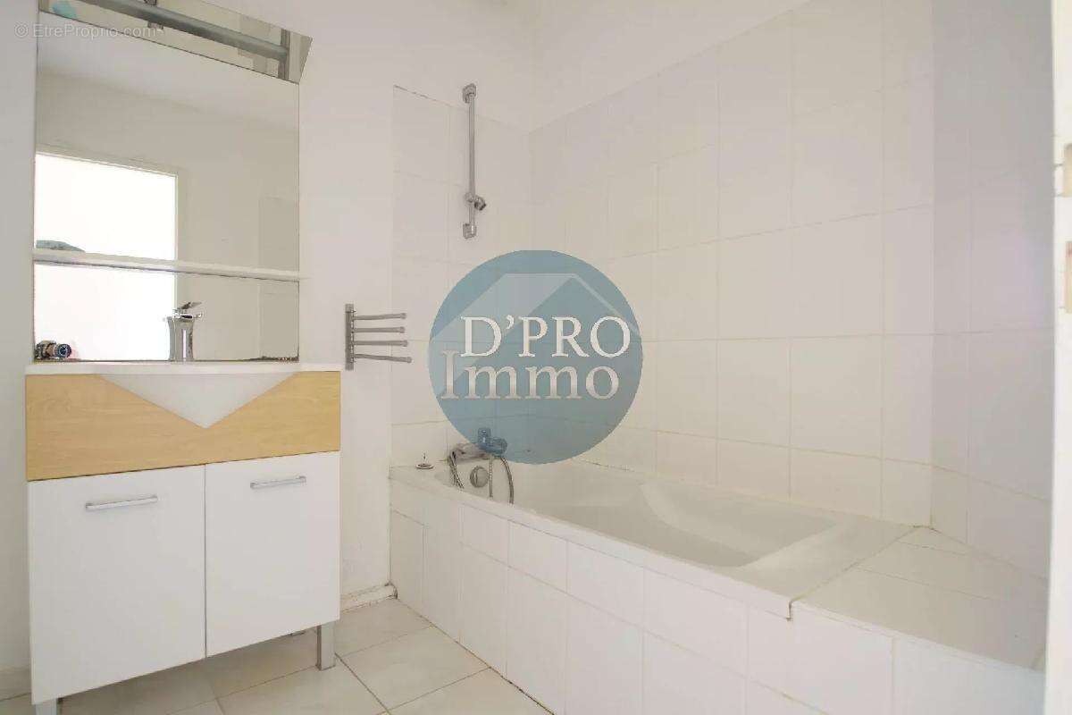 Appartement à LA HAIE-FOUASSIERE