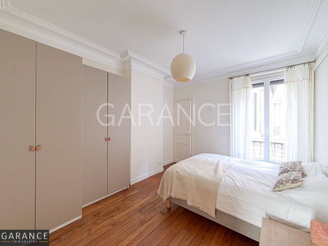 Appartement à PARIS-12E