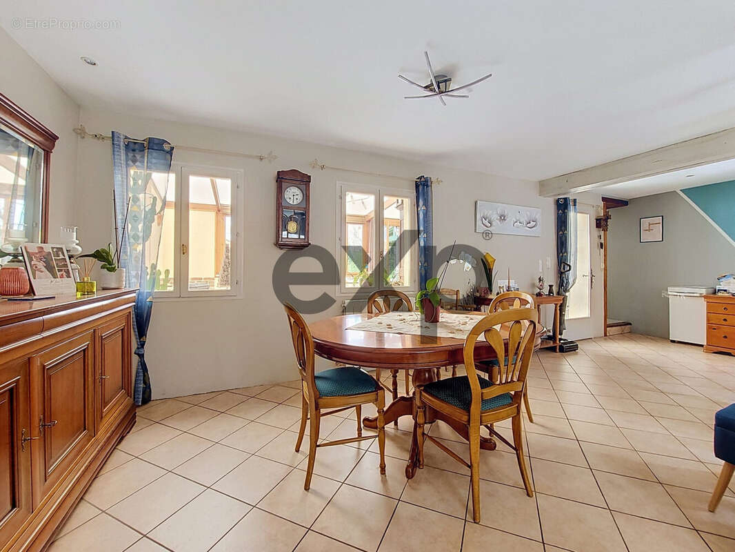 Maison 97 m² à Ribecourt-Dreslincourt  - photo 4
