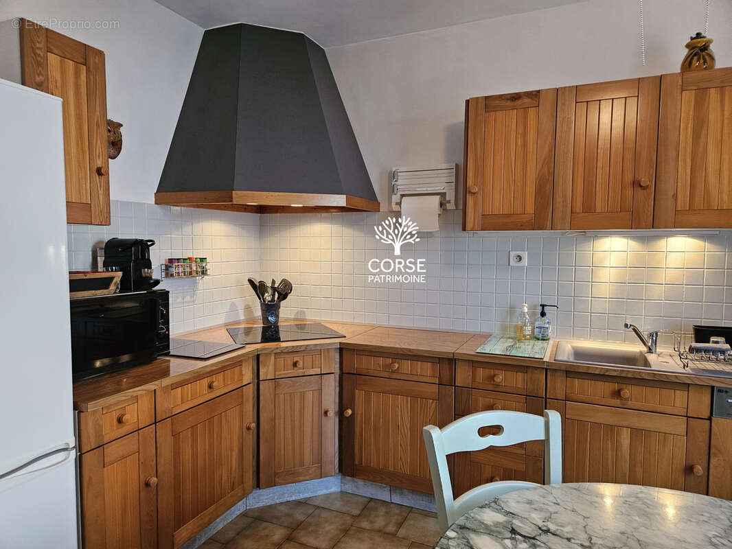 Maison à SANTA-MARIA-POGGIO