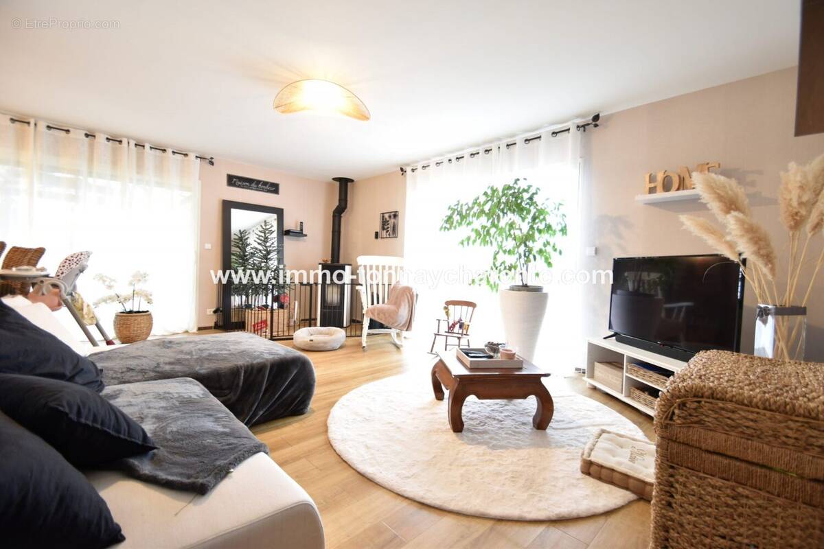 Maison à PONT-L'ABBE-D'ARNOULT