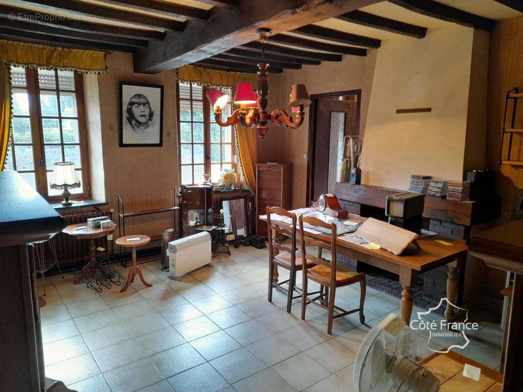 Maison à OHAIN