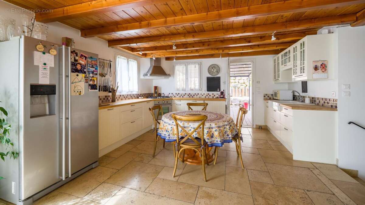 Maison à SAINTE-TULLE