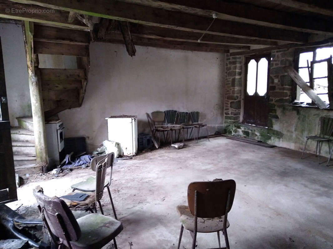 Maison à LE TRONCHET