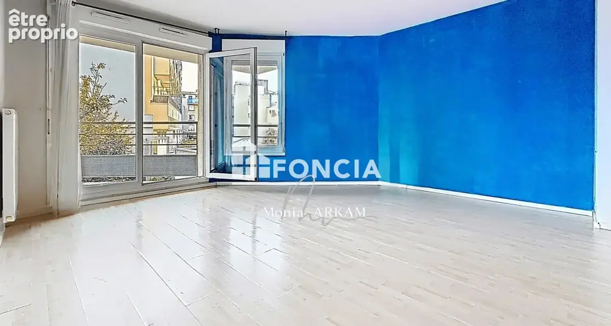 Montreuil – sur cour : rue de paris – 3 pièces – 2 chambres – terrasse 14 m² – sur cour au calme – ascenseur – parking - photo 4