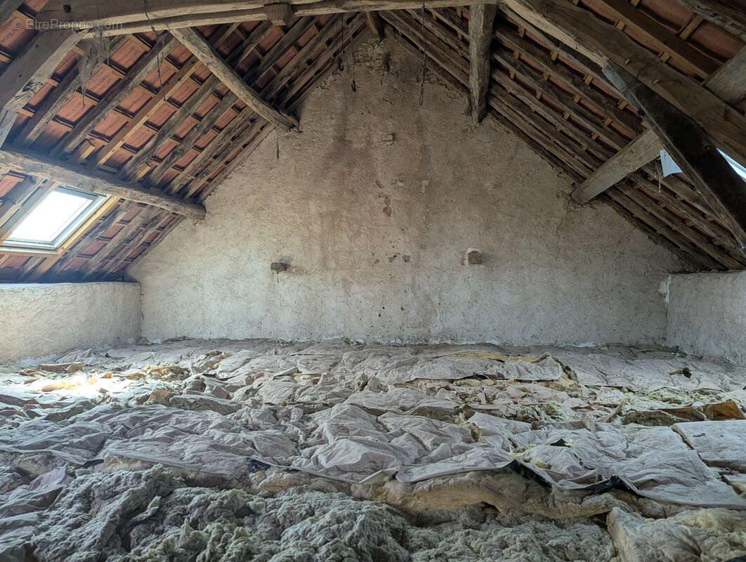 Maison à NEUVY-SAINT-SEPULCHRE