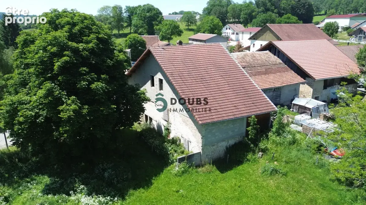 Maison à DOMPREL