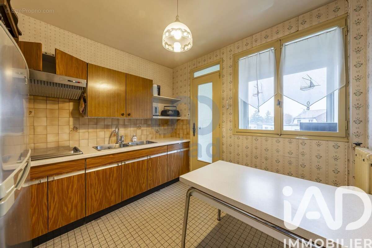 Photo 6 - Appartement à CHEVILLY-LARUE