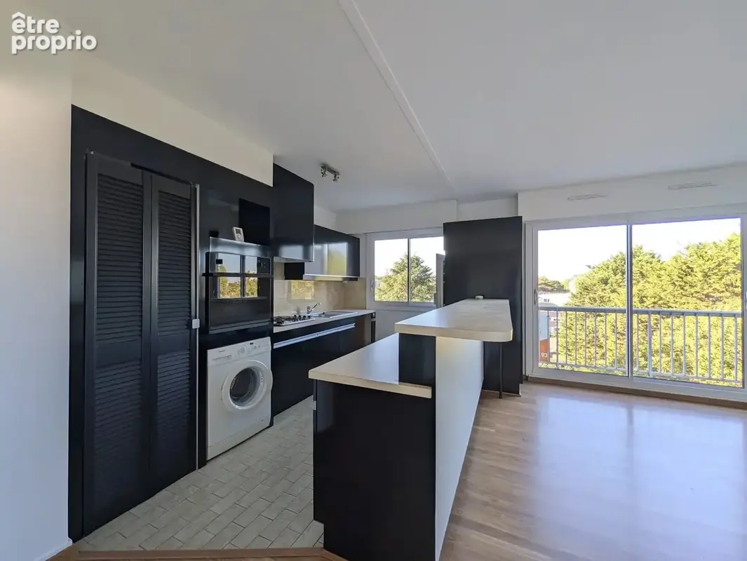 À VENDRE – Beau T3 de 63 m² avec balcon, parking et cave – Quartier Baugerie - photo 3