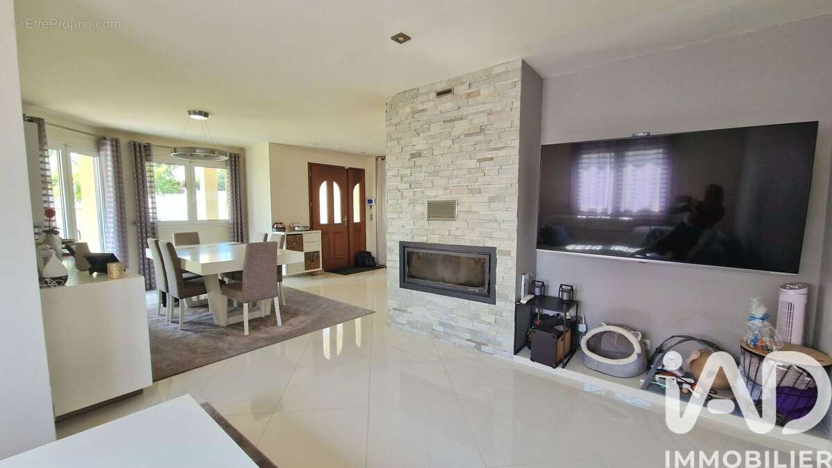 Photo 7 - Maison à MONTLHERY