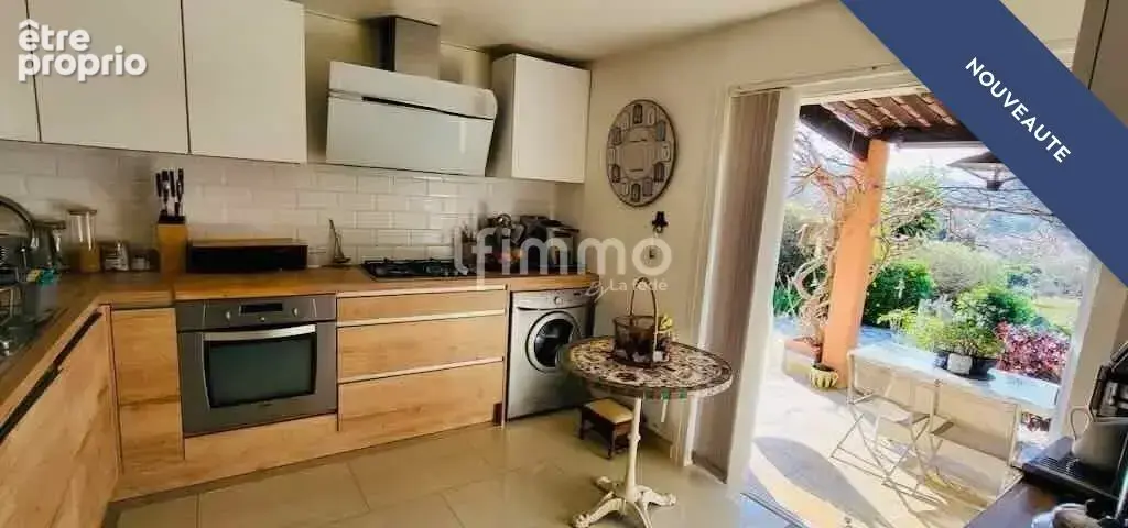 Villa rénovée avec piscine et vue panoramique à Pégomas (06580) - photo 10