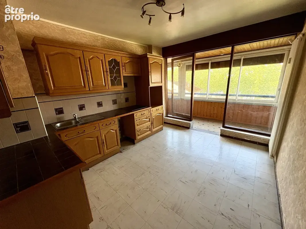 Appartement t2 / dernier étage / balcon / ascenseur / cave / garage fermé / chamalières - photo 6