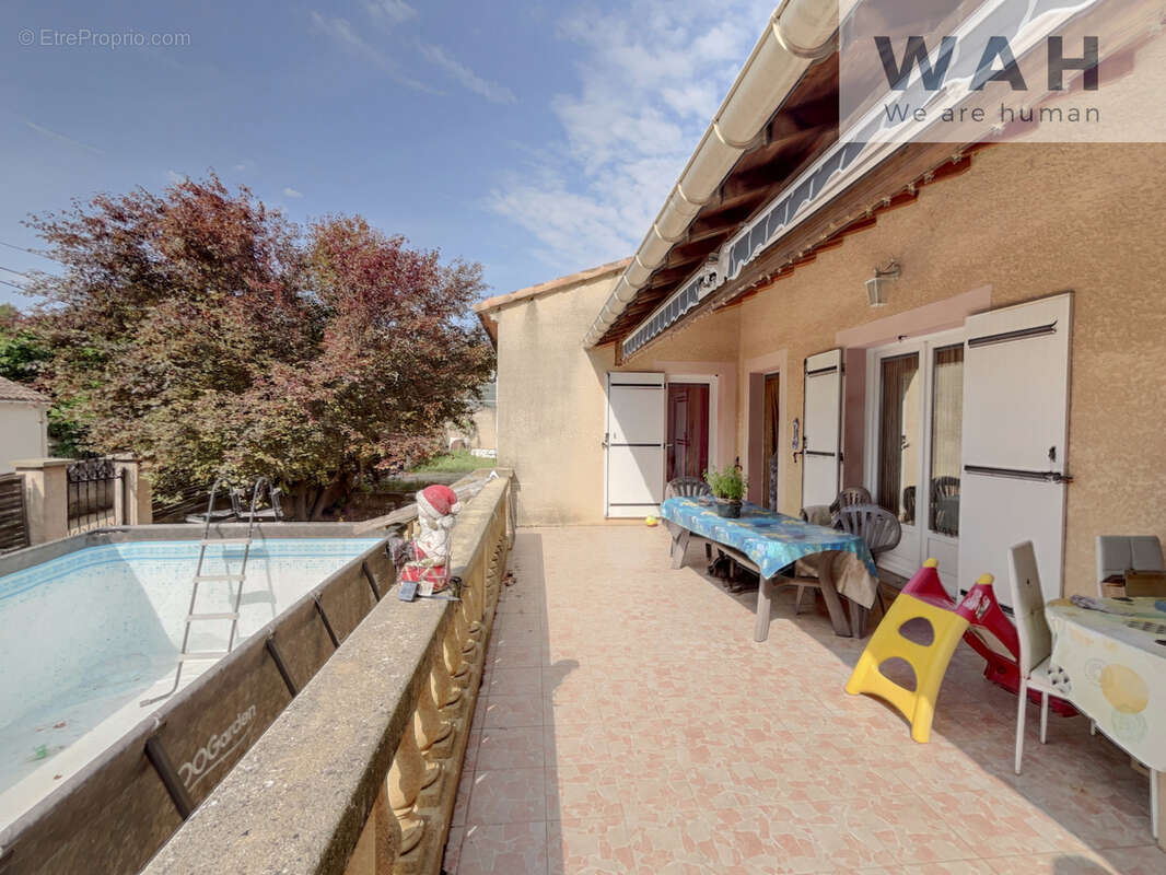 Maison à AIGUES-VIVES