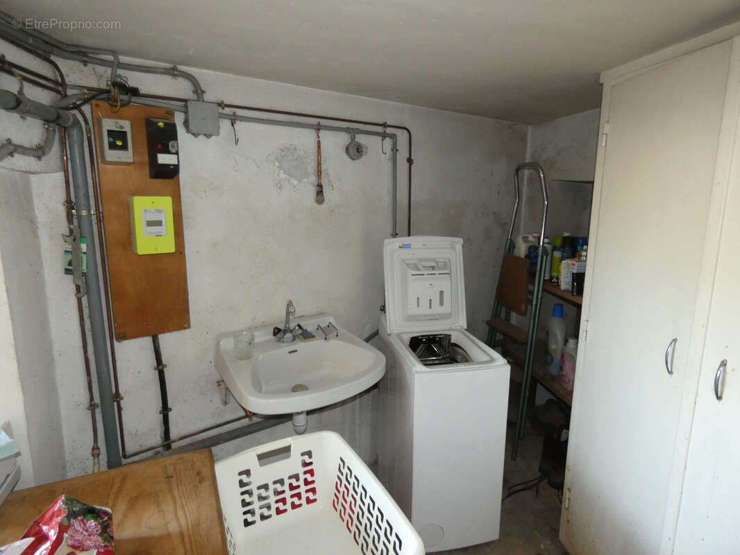 Maison à CAUX-ET-SAUZENS