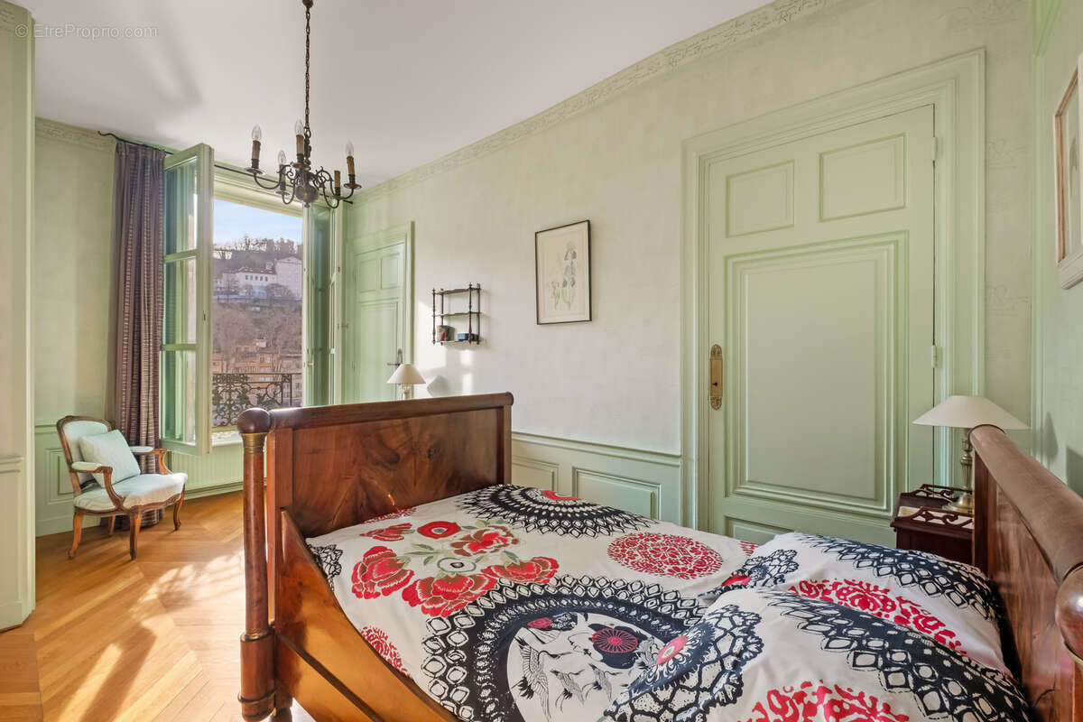 Appartement à LYON-1E