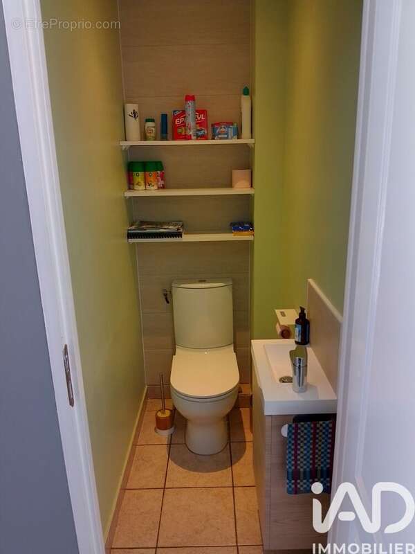 Maison 88 m² à Traize  - photo 6