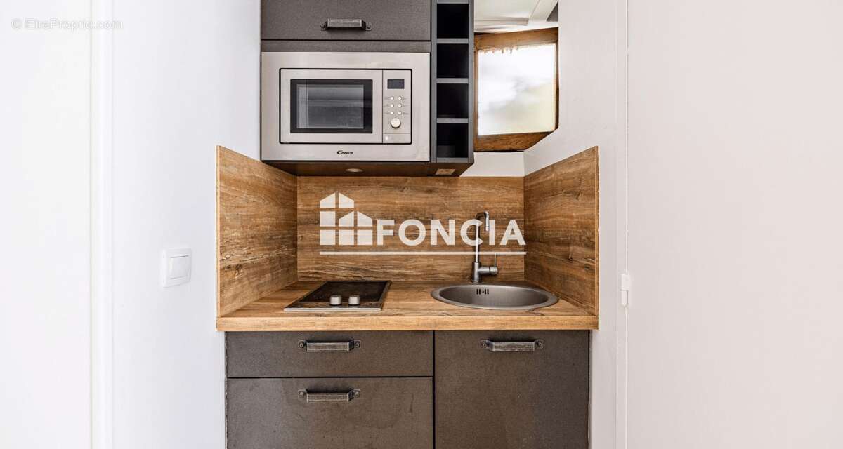 Appartement à PARIS-11E