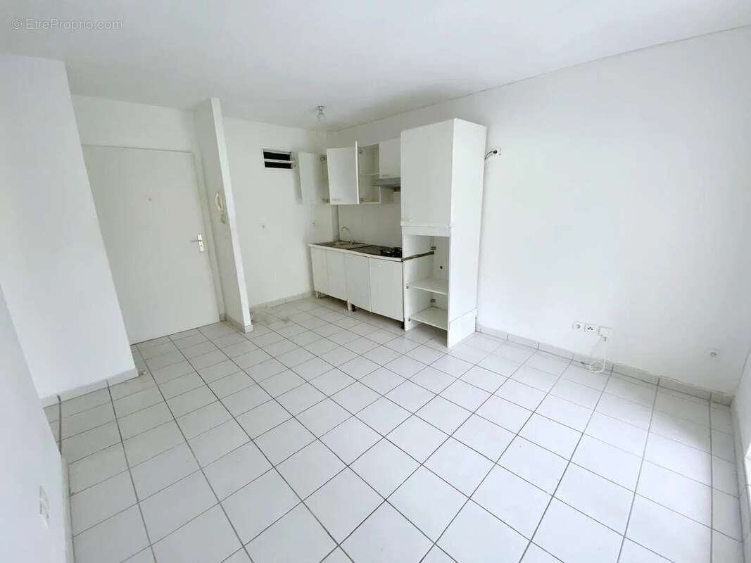 Appartement T2 lumineux à Schœlcher, Martinique - photo 5
