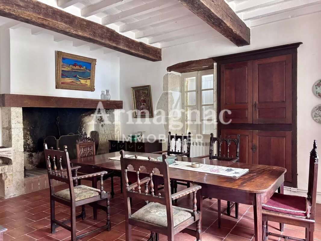 Maison de village en pierre - photo 4