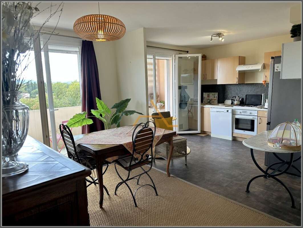Appartement à MONTELIMAR