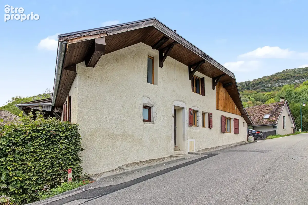 Maison 3 pièces 81 m² à vendre à Duingt (74410) - photo 1