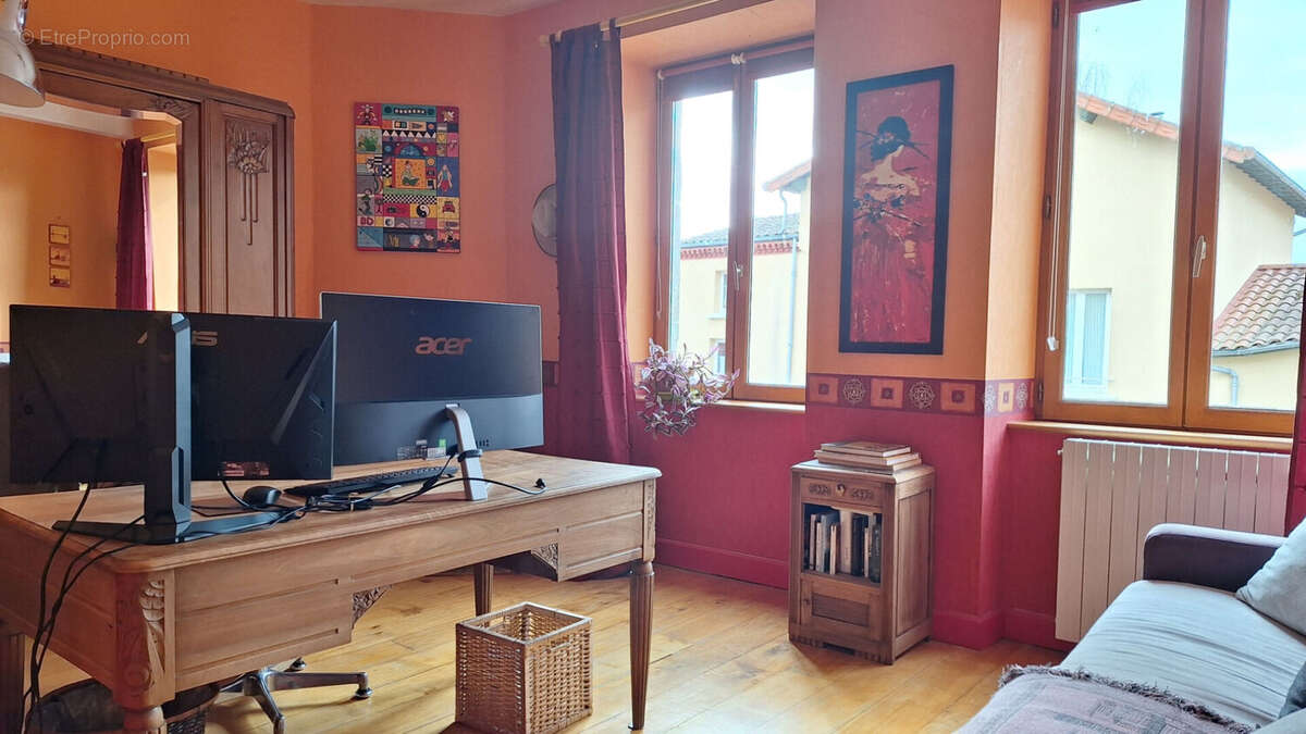 Maison à ESTANDEUIL