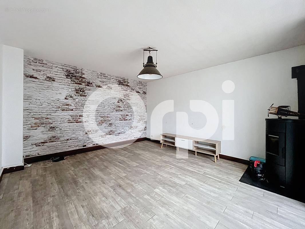 Appartement à BRIVE-LA-GAILLARDE