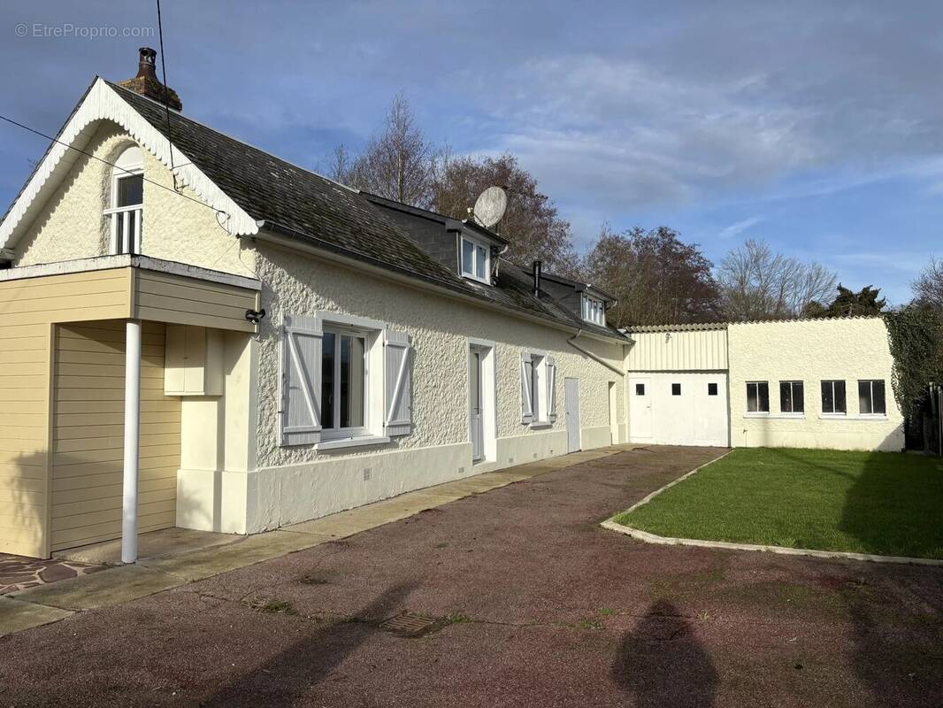 Maison à PERRIERS-SUR-ANDELLE