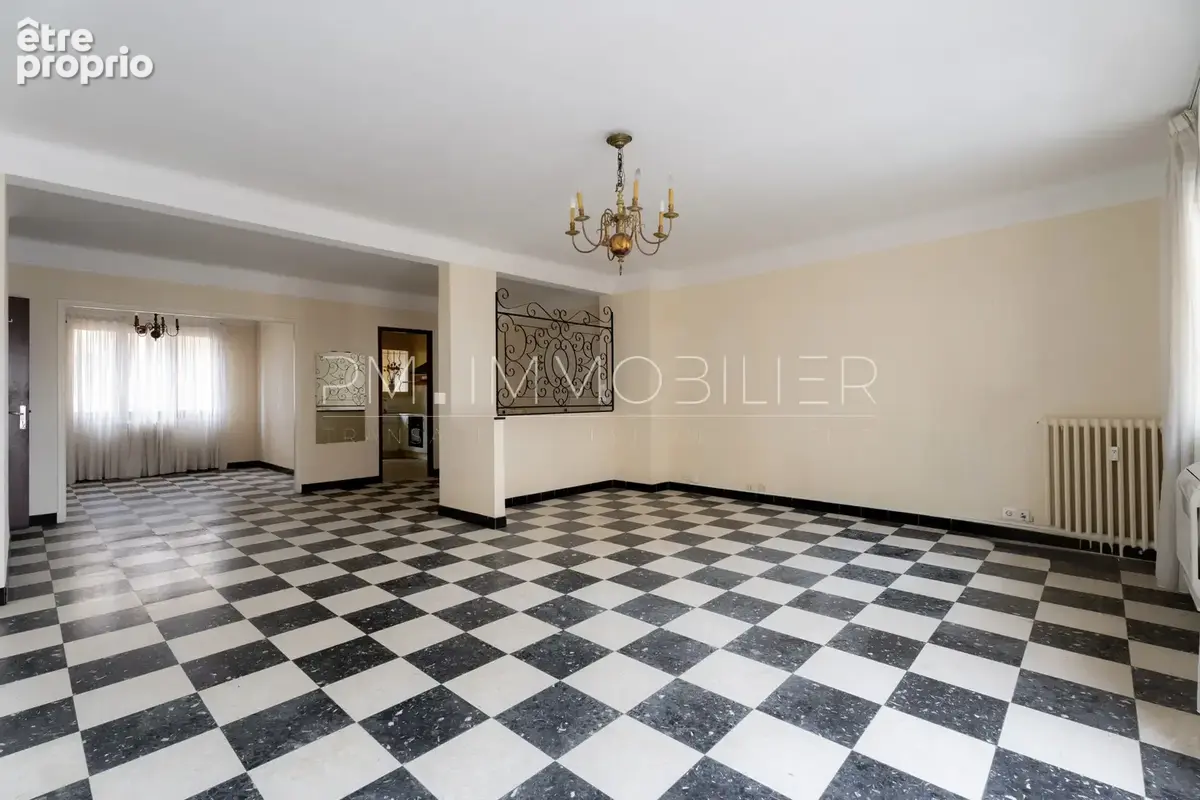 Appartement à AIX-EN-PROVENCE