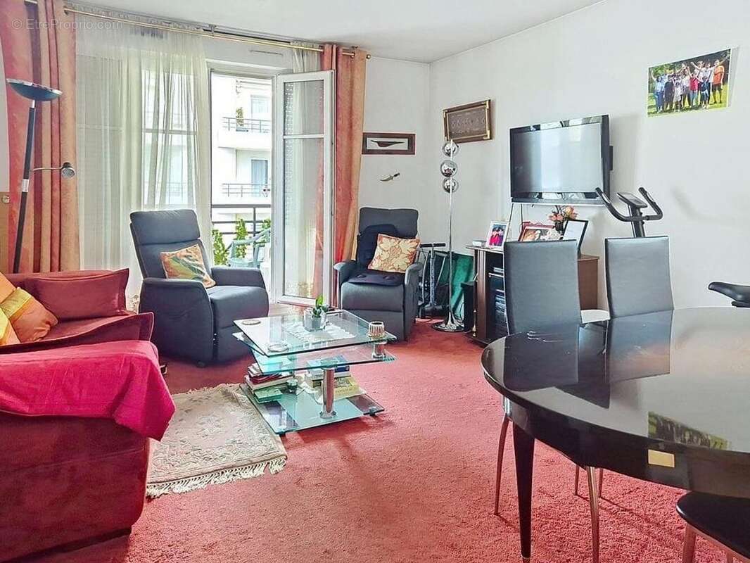 Photo 3 - Appartement à LE PLESSIS-TREVISE