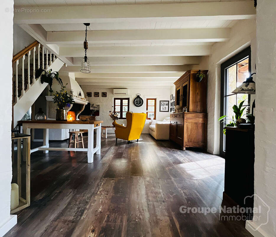 Maison à SAINT-ANDRE-DE-ROQUEPERTUIS