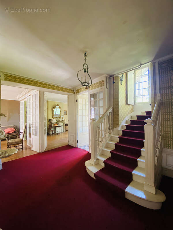 Maison à FONTAINEBLEAU