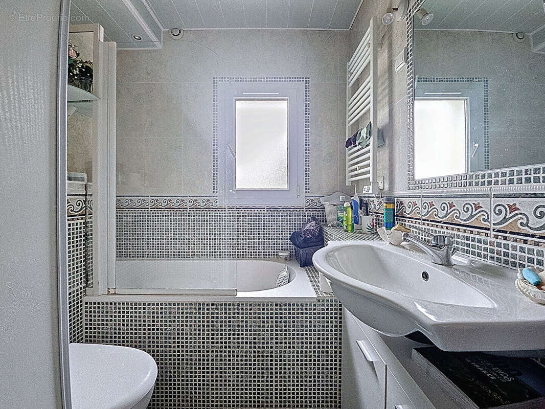 Maison à SOISY-SUR-ECOLE