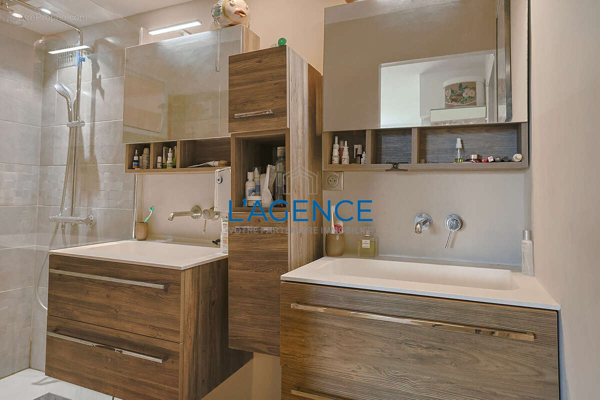 Appartement à HYERES