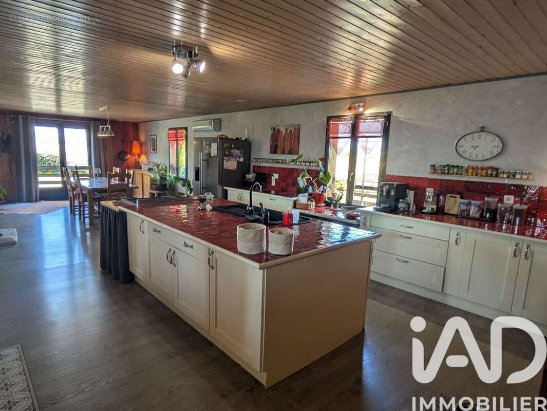 Photo 6 - Maison à MEYRALS