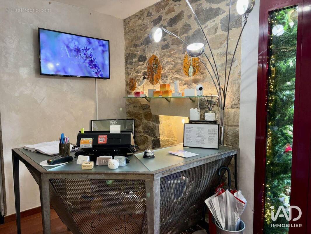 Photo 1 - Commerce à MENTON