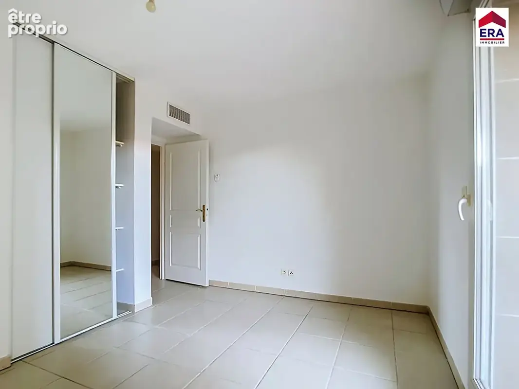 Marseille 13009 - Appartement rez-de-chaussée type 3 de 74 m2 avec Terrasse - Secteur Mazargues - photo 16
