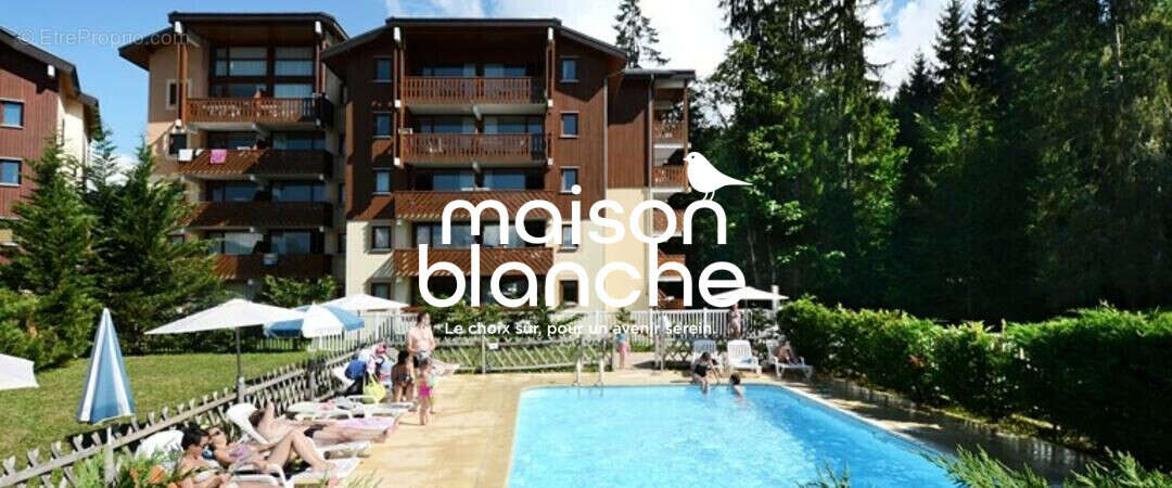 Appartement à MORILLON